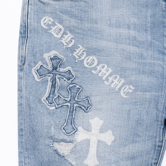 CDH Homme Gothic Cross Embroidery Distressed Blue Denim Jeans Y2K Streetwear s34 - Picture 8 of 8